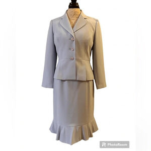vintage baby blue suit for women, size 8